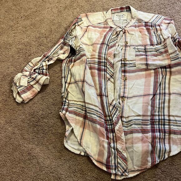 Abercrombie medium button down - Picture 6 of 8